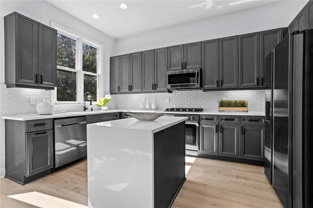 162 Mclaren Gates Drive NW Marietta GA 30060