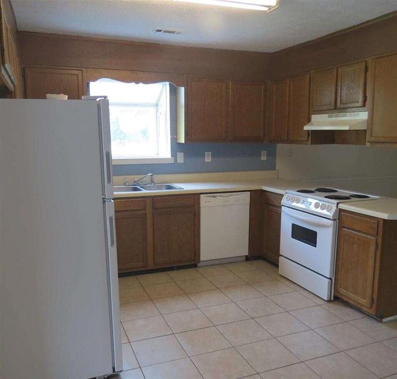 1755 Fox Chase Court Conyers GA 30013