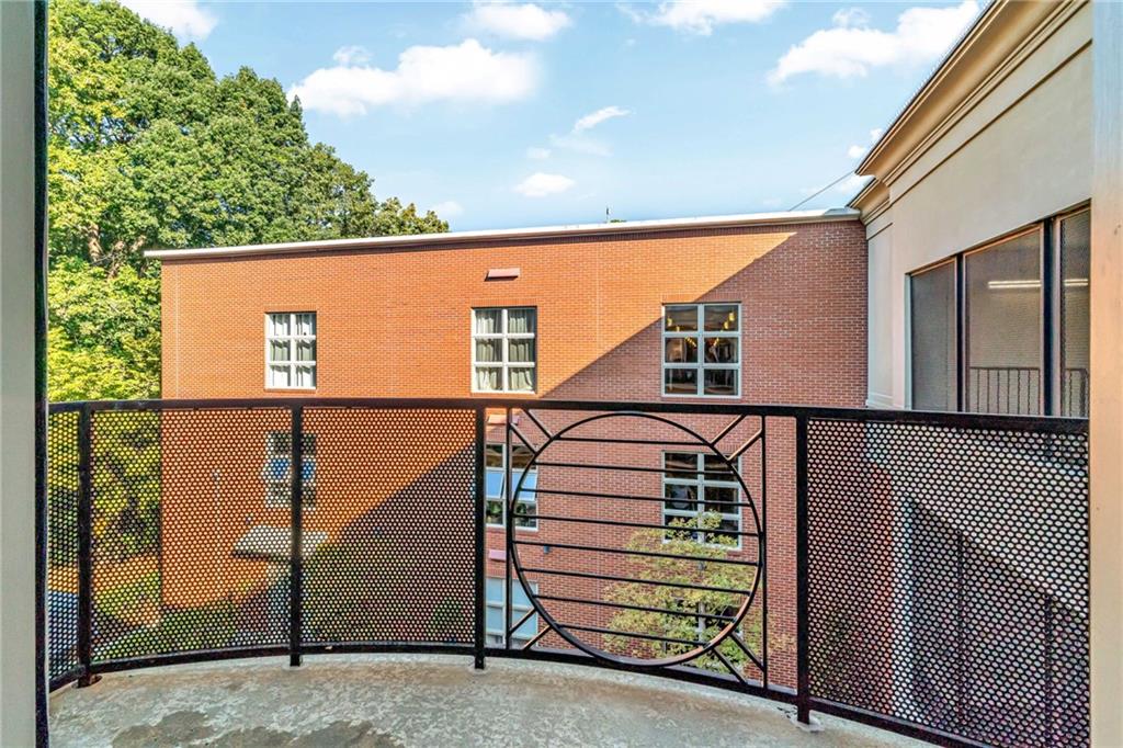 560 Dutch Valley Road NE Atlanta GA 30324