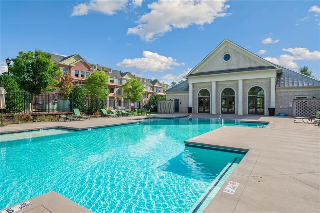136 Harlow Circle Roswell GA 30076