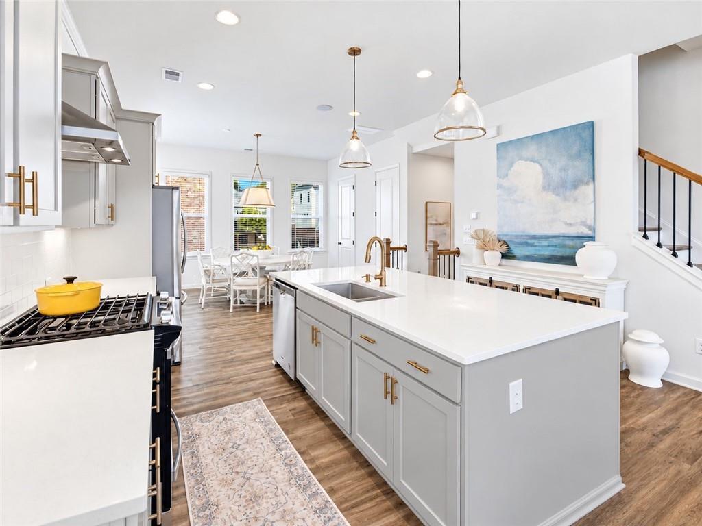136 Harlow Circle Roswell GA 30076