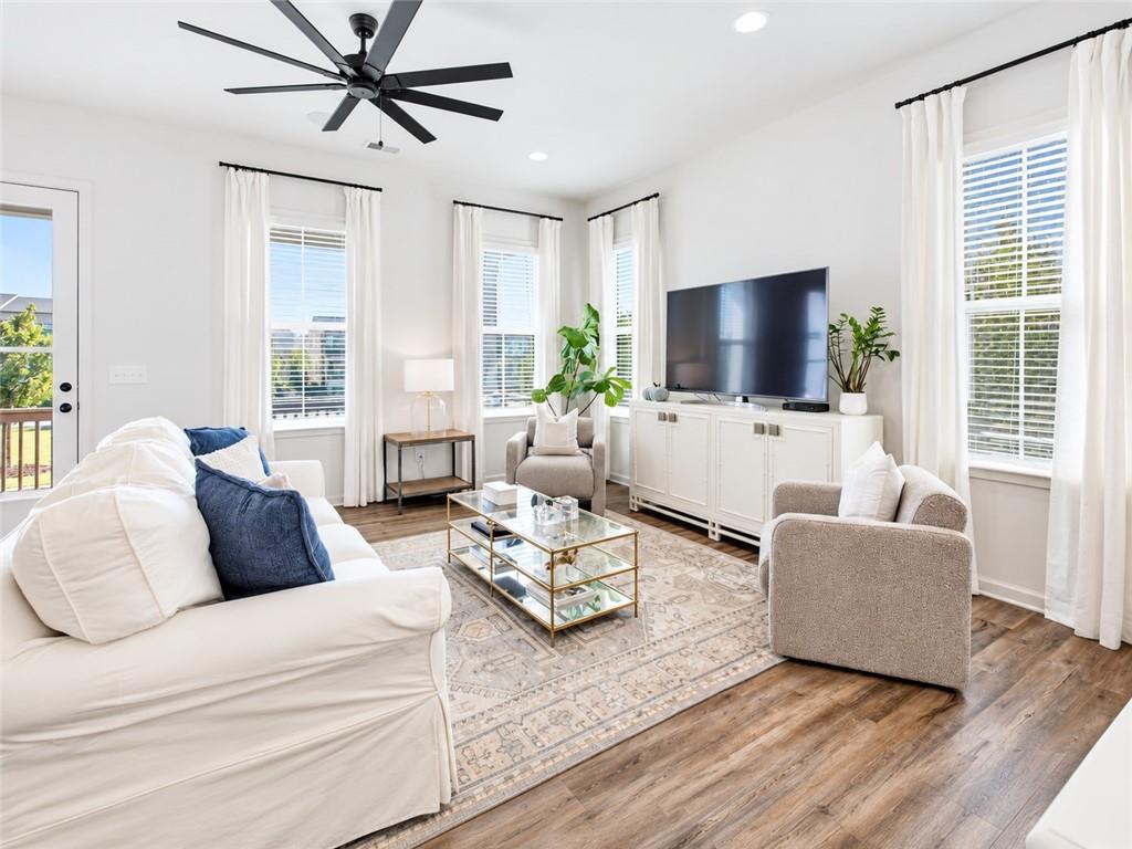 136 Harlow Circle Roswell GA 30076
