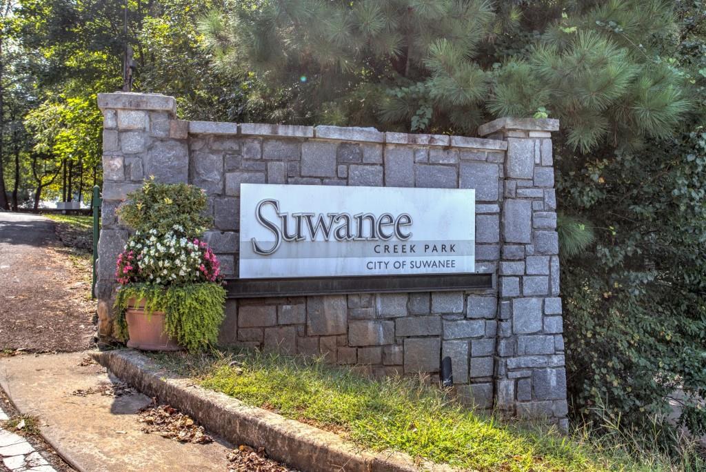 982 Edgewood View Trace Suwanee GA 30024