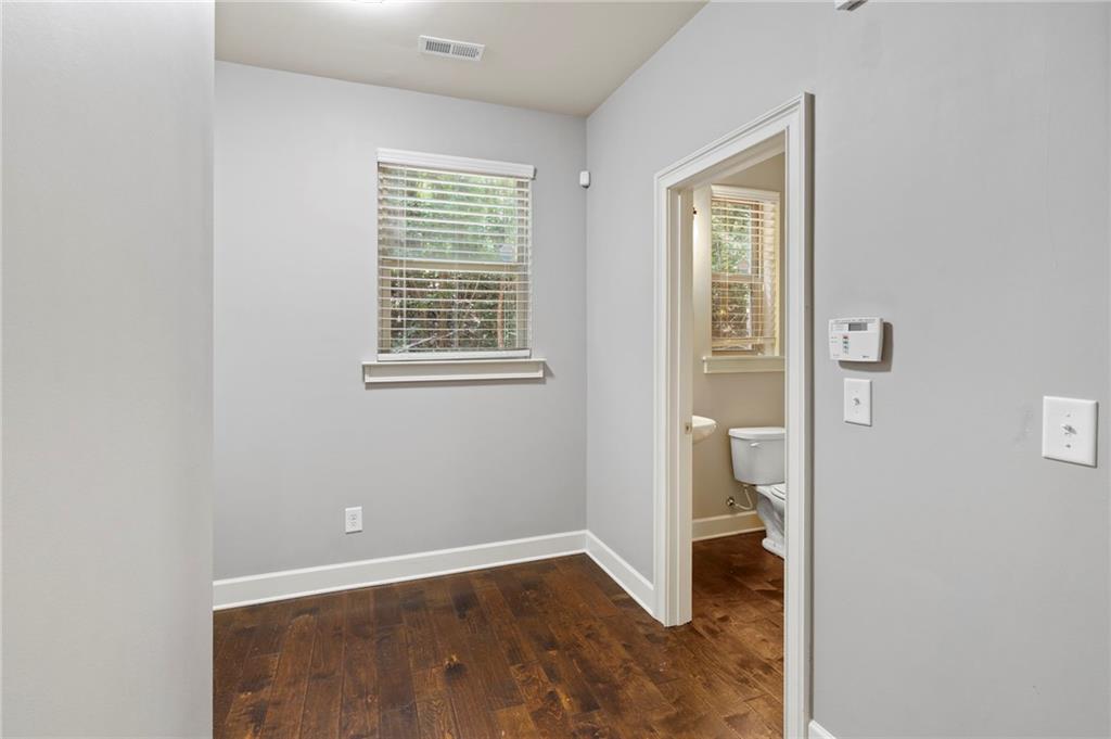 2412 Whiteoak Run SE Smyrna GA 30080