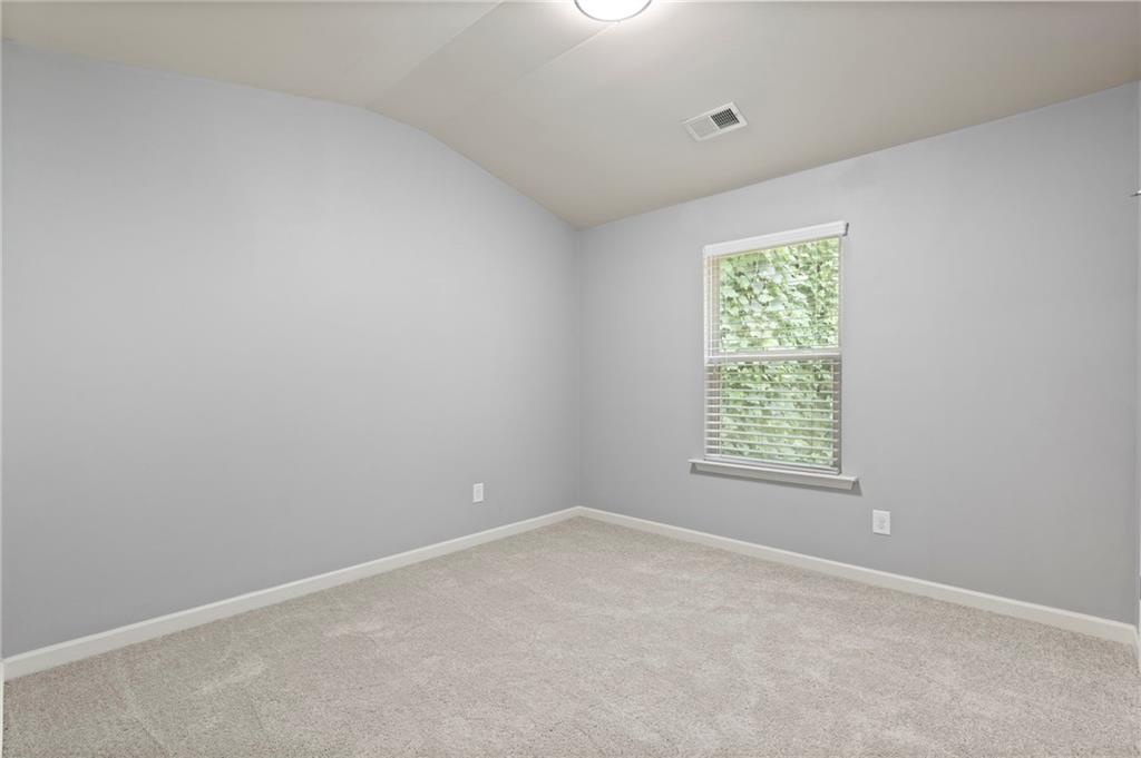 2412 Whiteoak Run SE Smyrna GA 30080