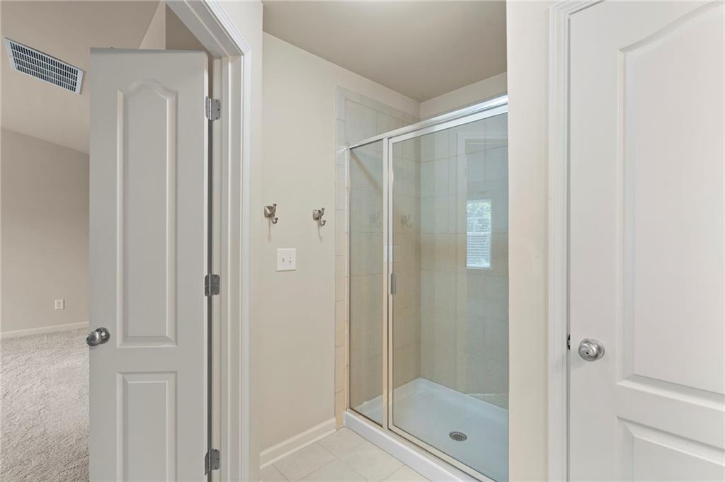 2412 Whiteoak Run SE Smyrna GA 30080