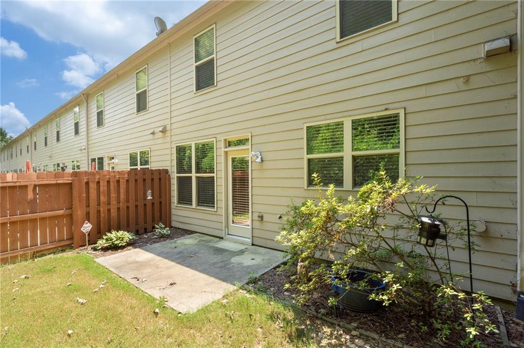 2412 Whiteoak Run SE Smyrna GA 30080