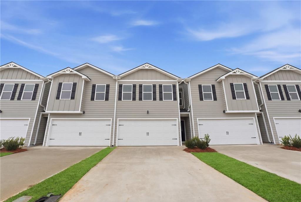 232 Norchester Avenue Hogansville GA 30230