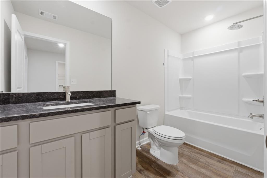 232 Norchester Avenue Hogansville GA 30230