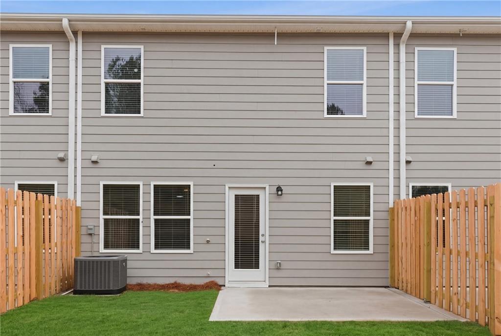232 Norchester Avenue Hogansville GA 30230