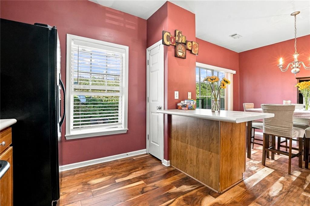 1041 Prestwyck Court Alpharetta GA 30004