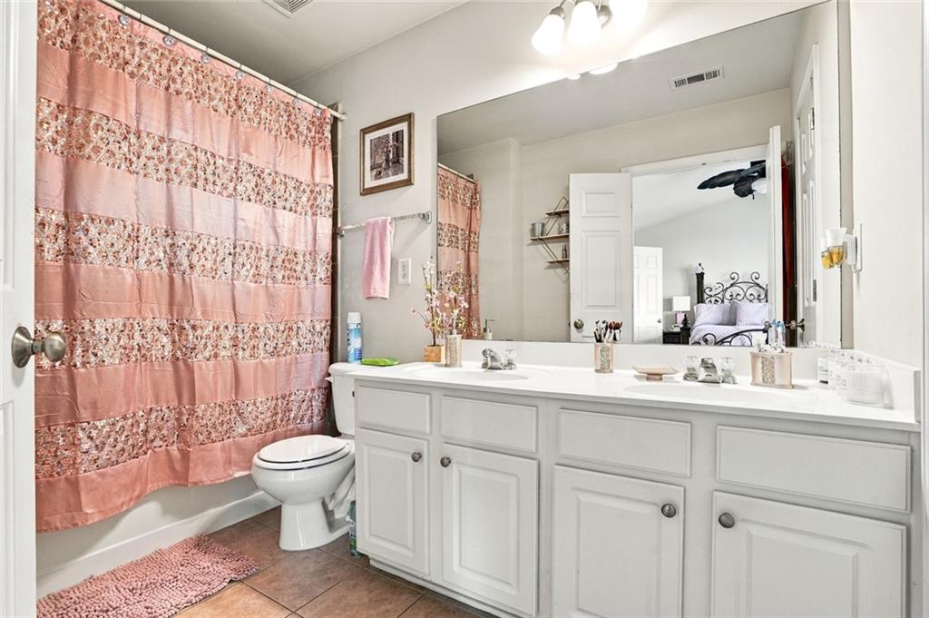 1041 Prestwyck Court Alpharetta GA 30004