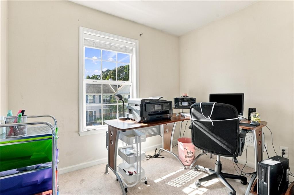 1041 Prestwyck Court Alpharetta GA 30004