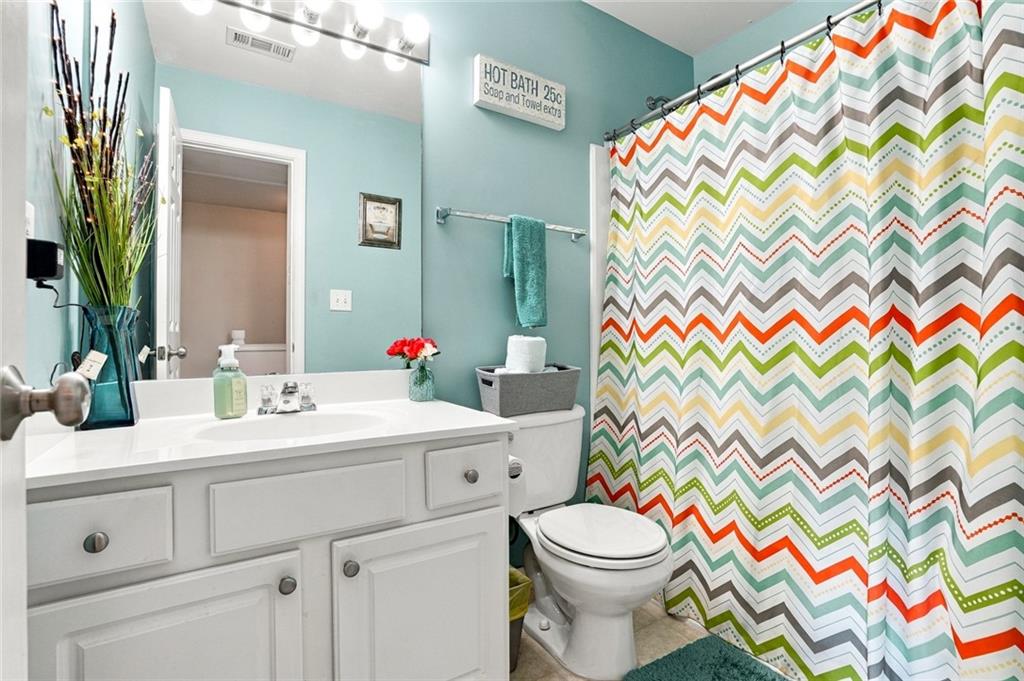 1041 Prestwyck Court Alpharetta GA 30004