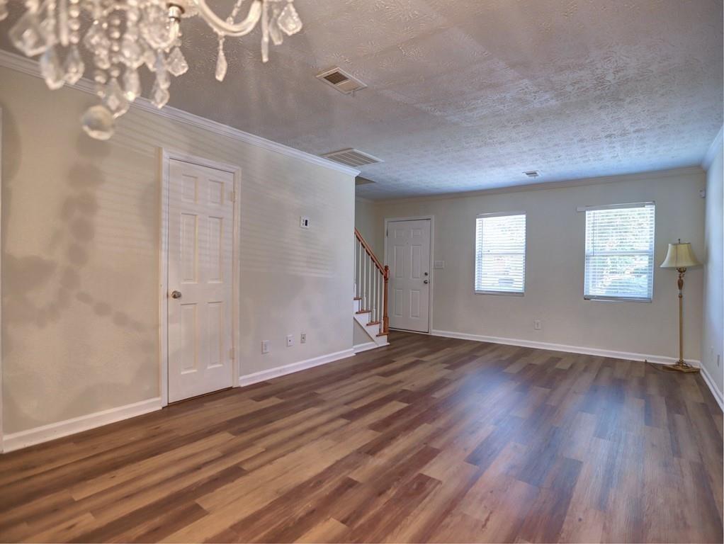 135 N River Drive Sandy Springs GA 30350