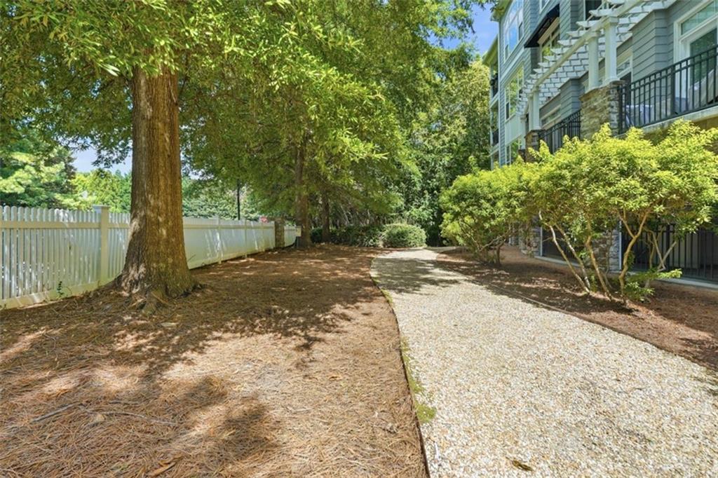 4100 Paces Walk SE Atlanta GA 30339