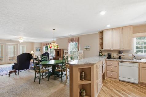 300 Ginger Creek #307 Clayton GA 30525