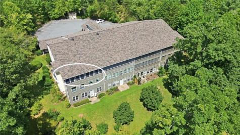300 Ginger Creek #307 Clayton GA 30525