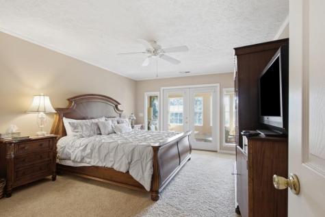 300 Ginger Creek #307 Clayton GA 30525