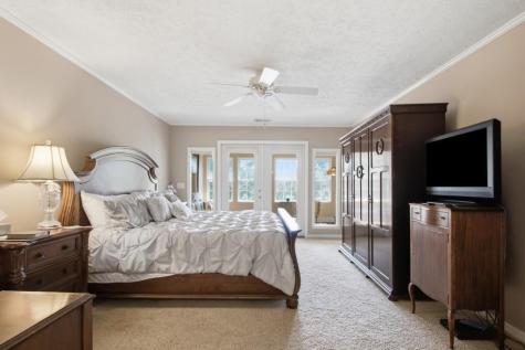 300 Ginger Creek #307 Clayton GA 30525