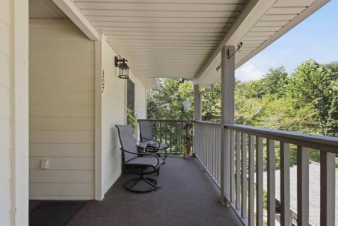 300 Ginger Creek #307 Clayton GA 30525