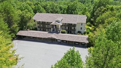 300 Ginger Creek #307 Clayton GA 30525