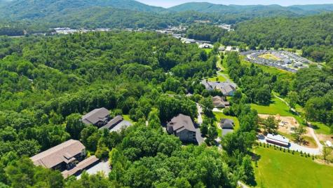 300 Ginger Creek #307 Clayton GA 30525