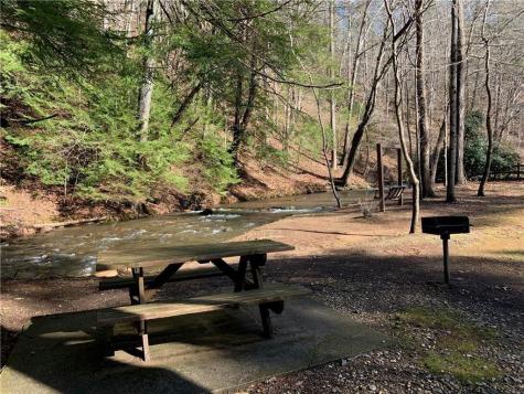 96 Clubhouse Court Ellijay GA 30536