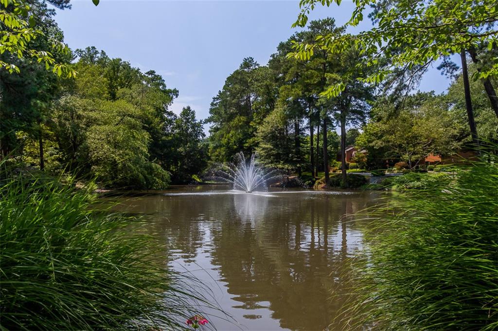 5 Plantation Drive NE Atlanta GA 30324