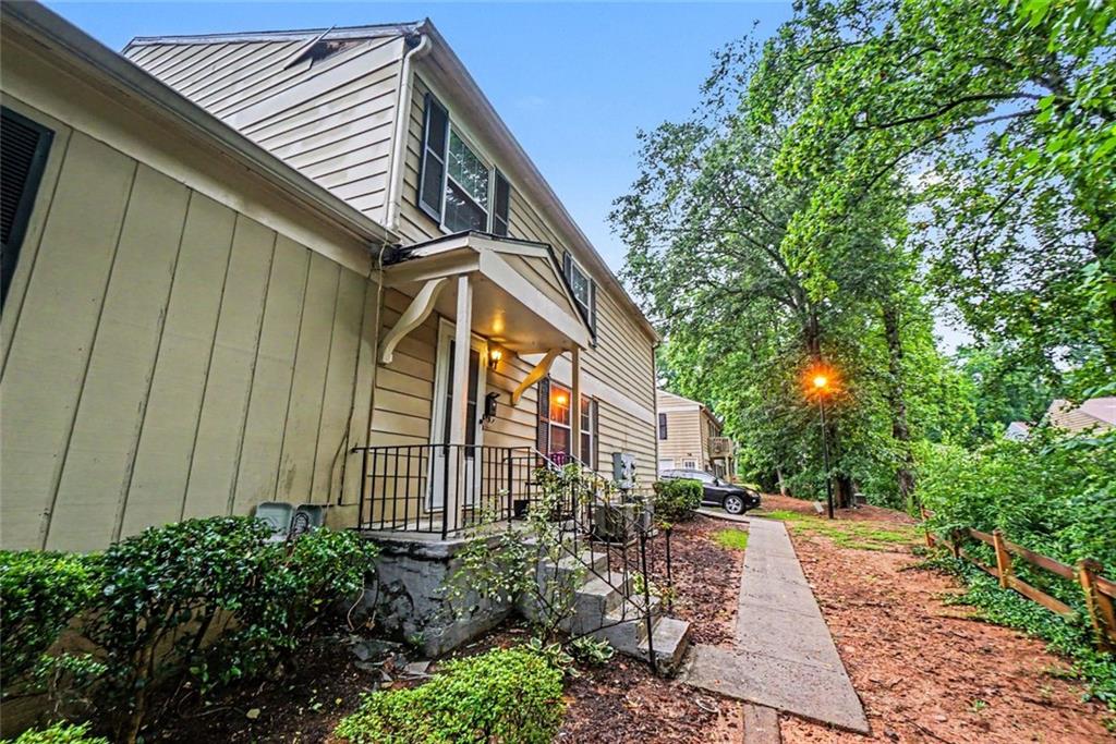 1345 Old Coach Road SW Marietta GA 30008