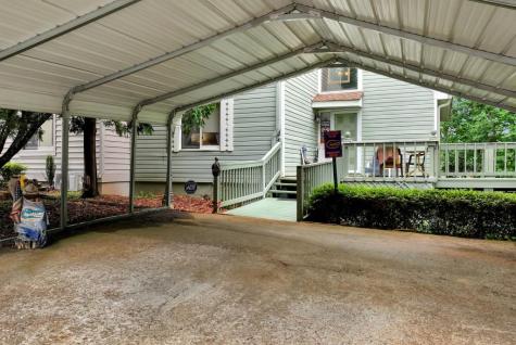 390 Alpenrosen Strasse Helen GA 30545