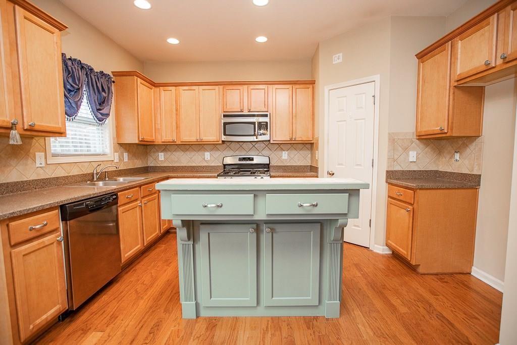 1870 Garbrooke Cove Lawrenceville GA 30046