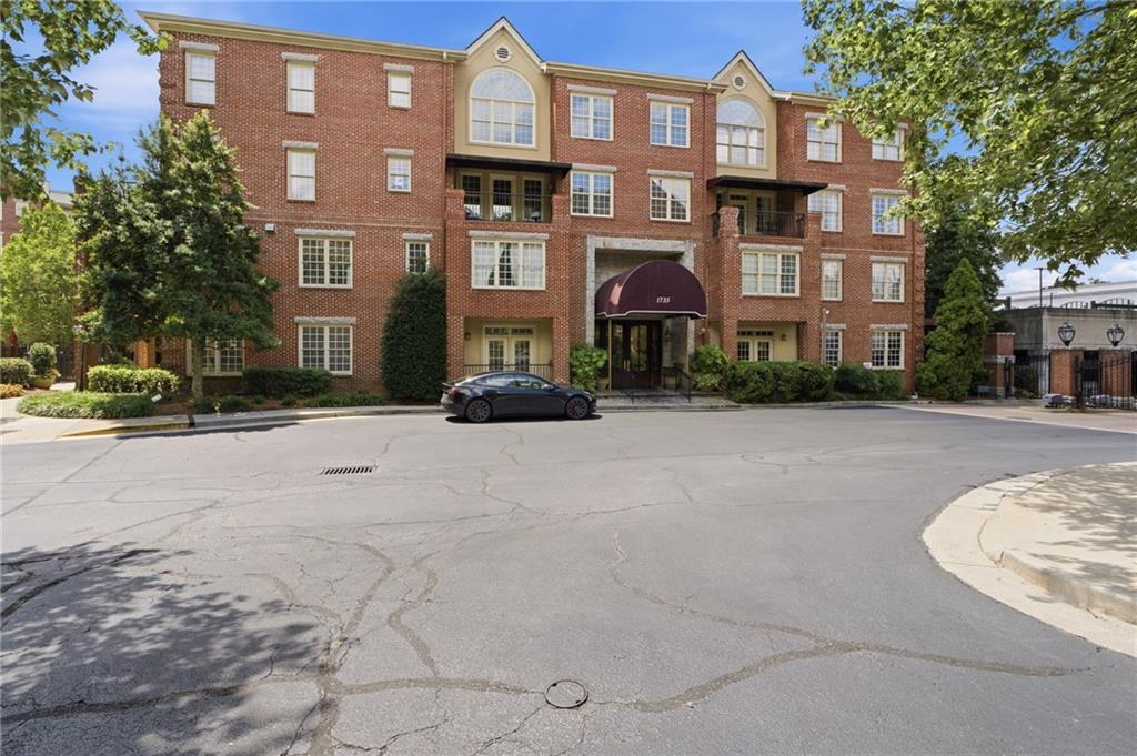 1735 Peachtree Street NE Atlanta GA 30309