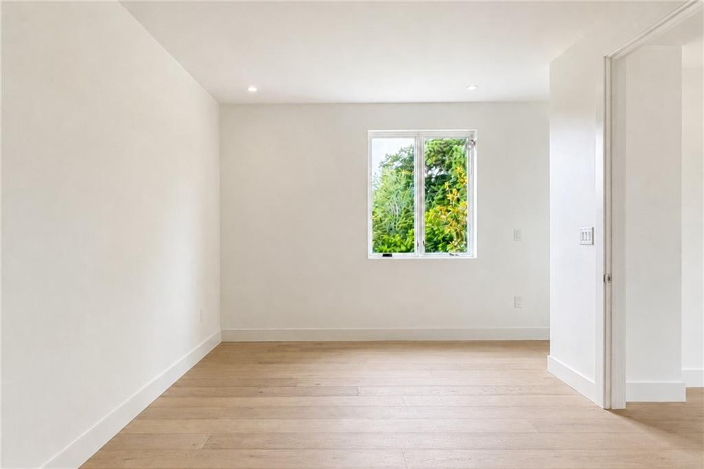 318 Sandy Springs Circle Atlanta GA 30328