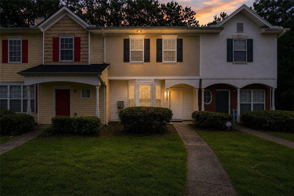 1708 Camden Forrest Trail Riverdale GA 30296