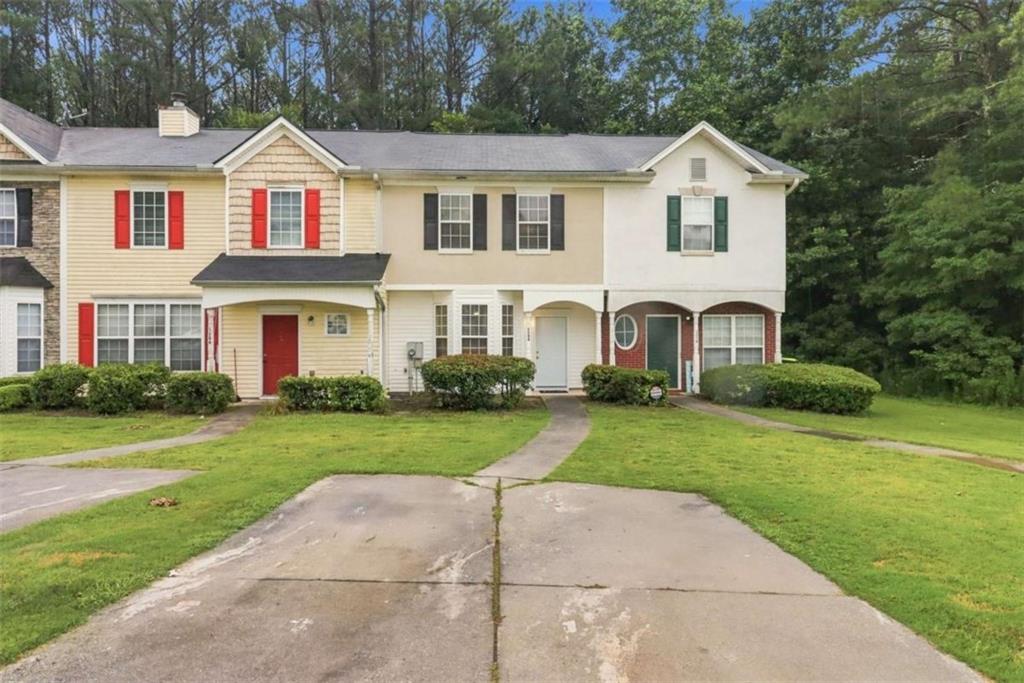 1708 Camden Forrest Trail Riverdale GA 30296