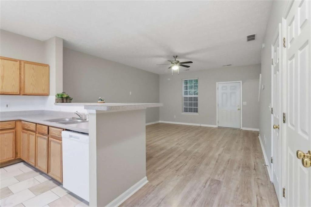 1708 Camden Forrest Trail Riverdale GA 30296
