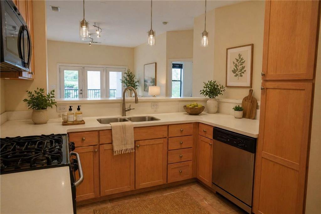 799 Hammond Drive Sandy Springs GA 30328