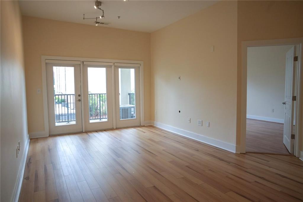 799 Hammond Drive Sandy Springs GA 30328