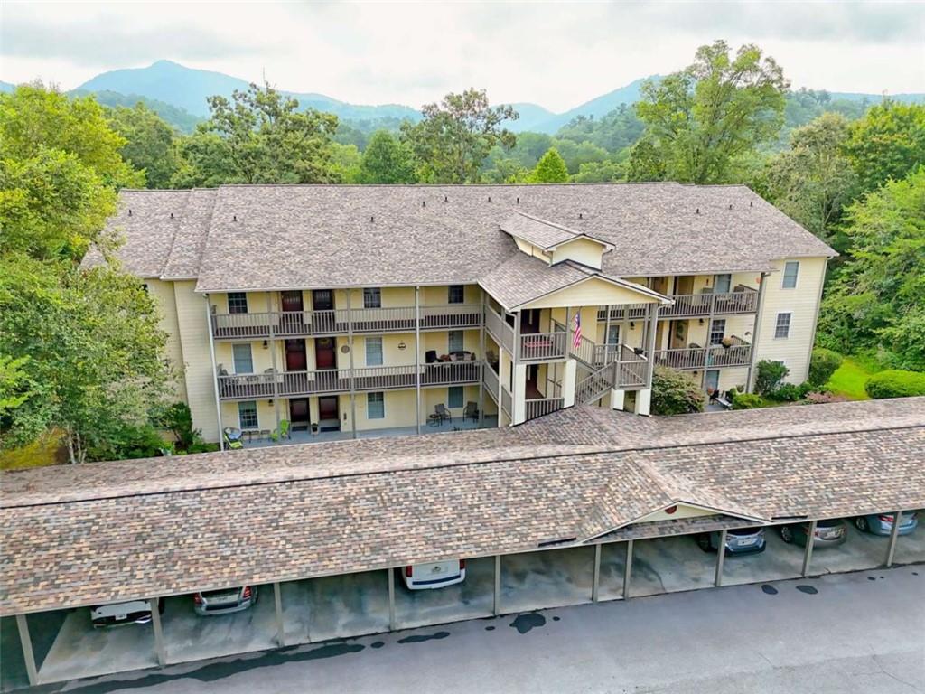 300 Ginger Creek Clayton GA 30525