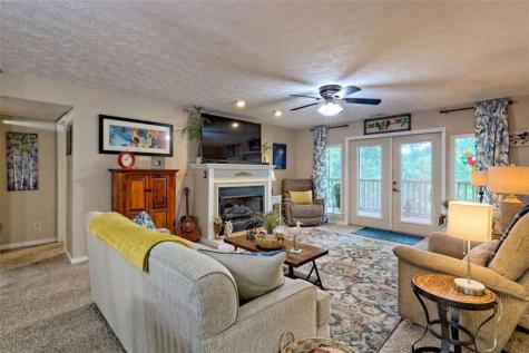 300 Ginger Creek Clayton GA 30525