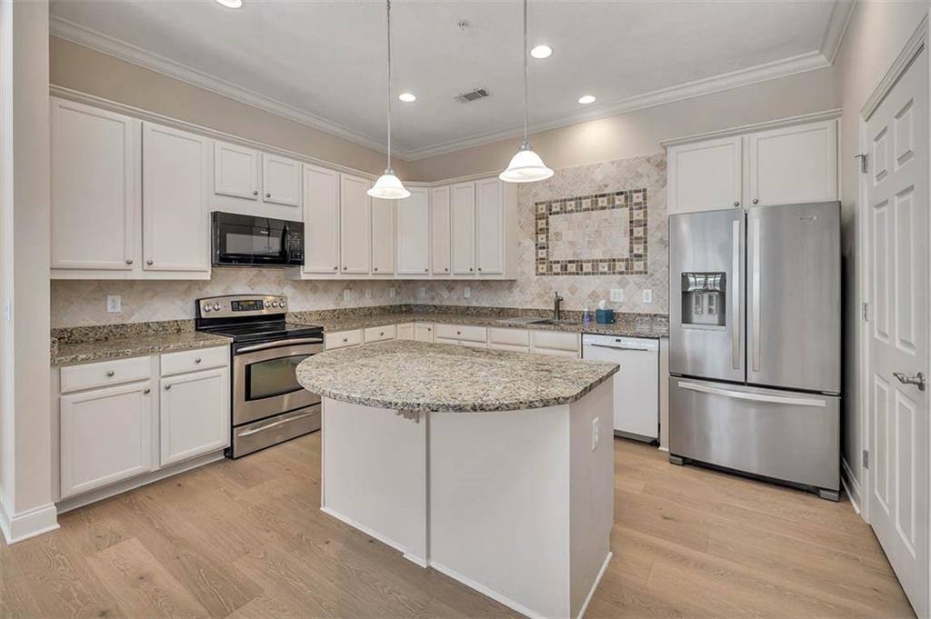 1301 Grand View Drive St. Simons Island GA 31522