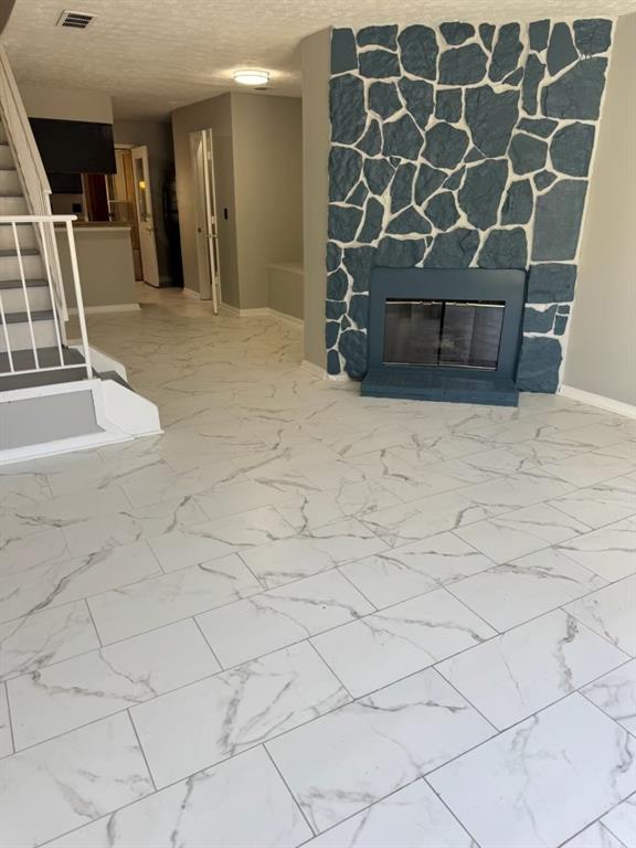 432 Prince Of Wales Stone Mountain GA 30083