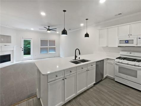 107 Red Barn Lane Acworth GA 30102