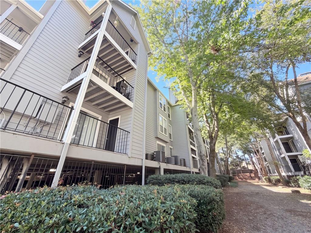 322 Granville Court Atlanta GA 30328