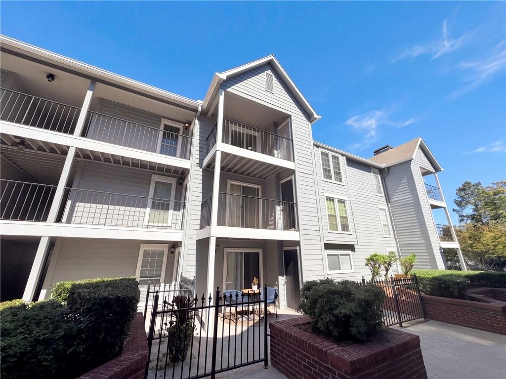 322 Granville Court Atlanta GA 30328
