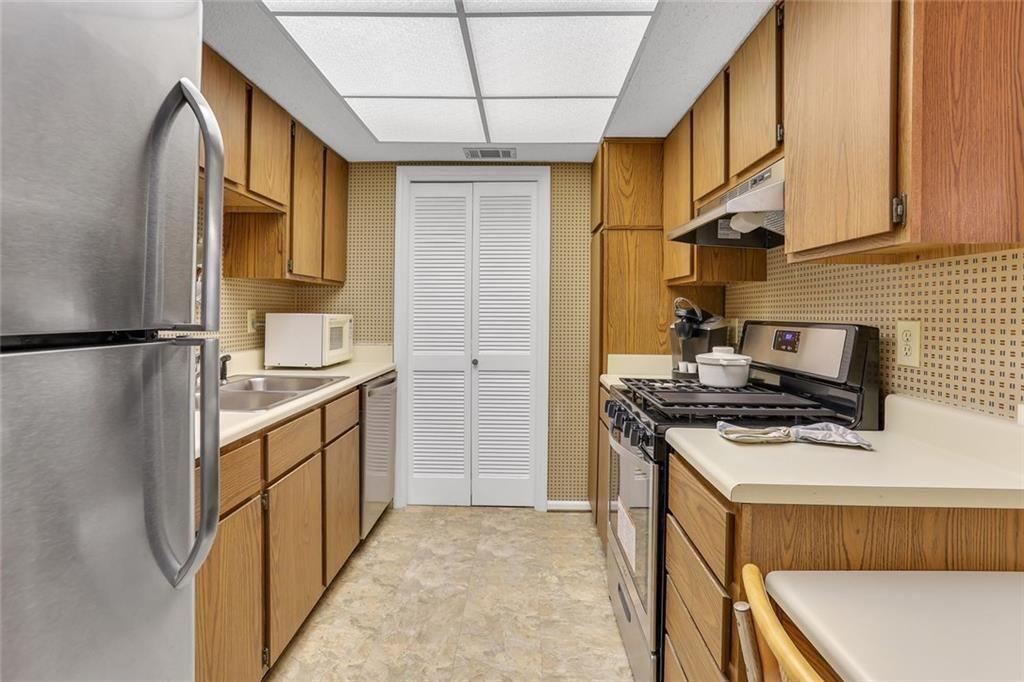 3445 Ivys Walk Atlanta GA 30340
