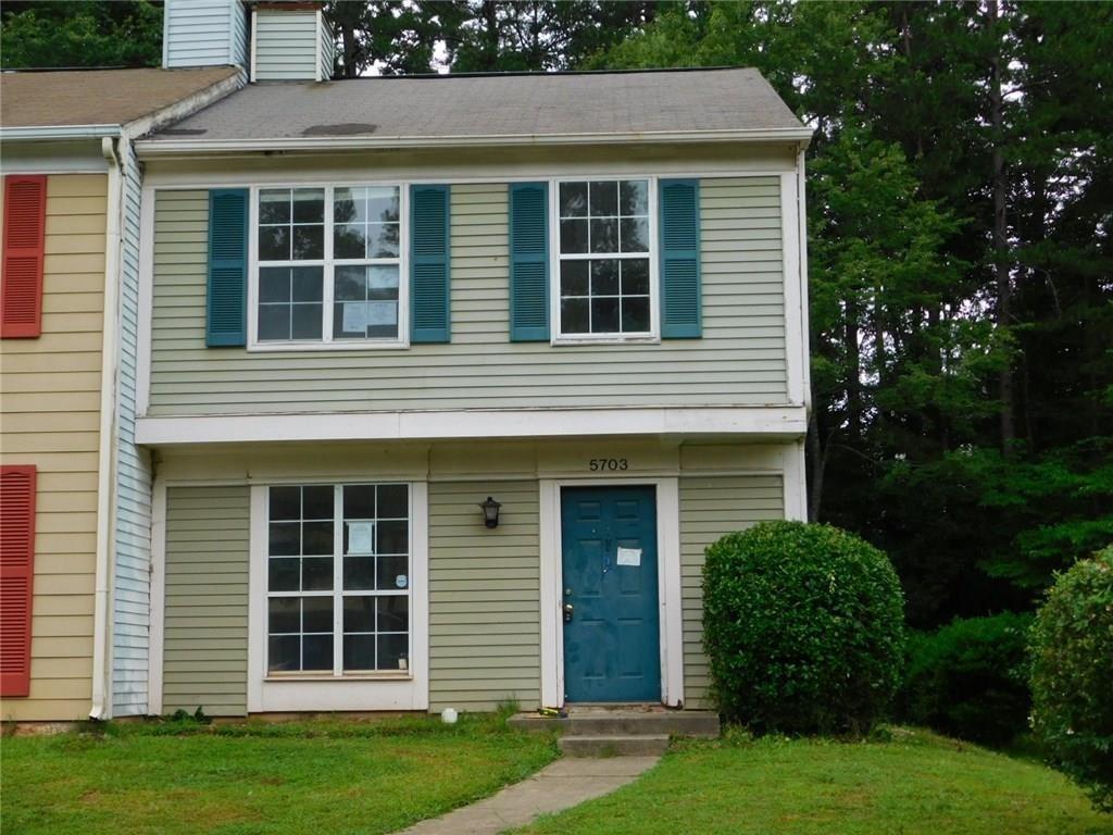 5703 Wells Circle Stone Mountain GA 30087
