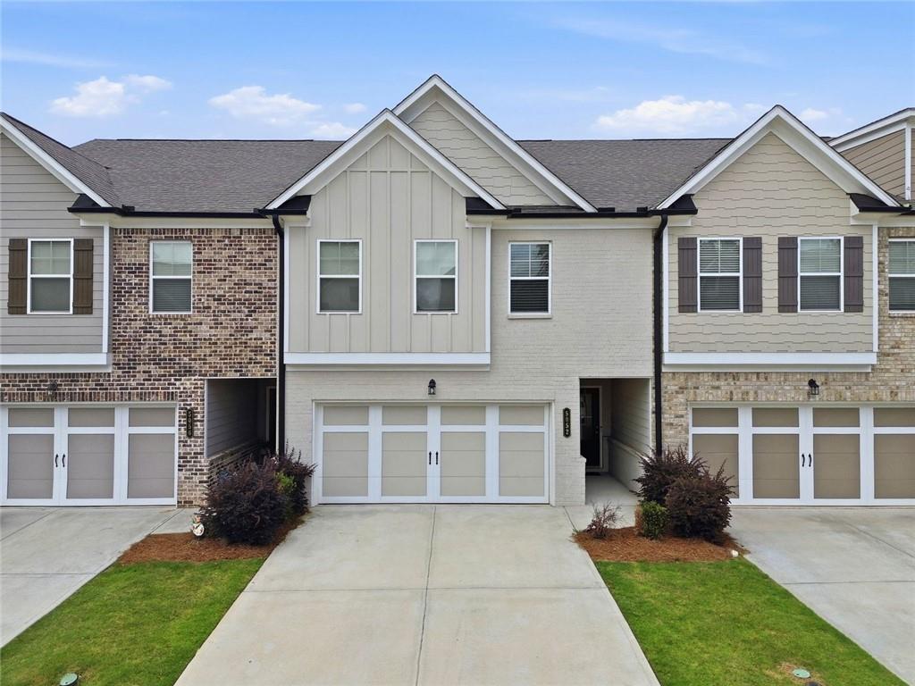 5052 Silver Fox Road Oakwood GA 30566