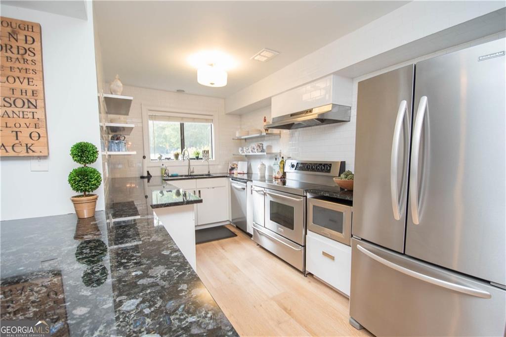 8 Northlake Circle Peachtree City GA 30269